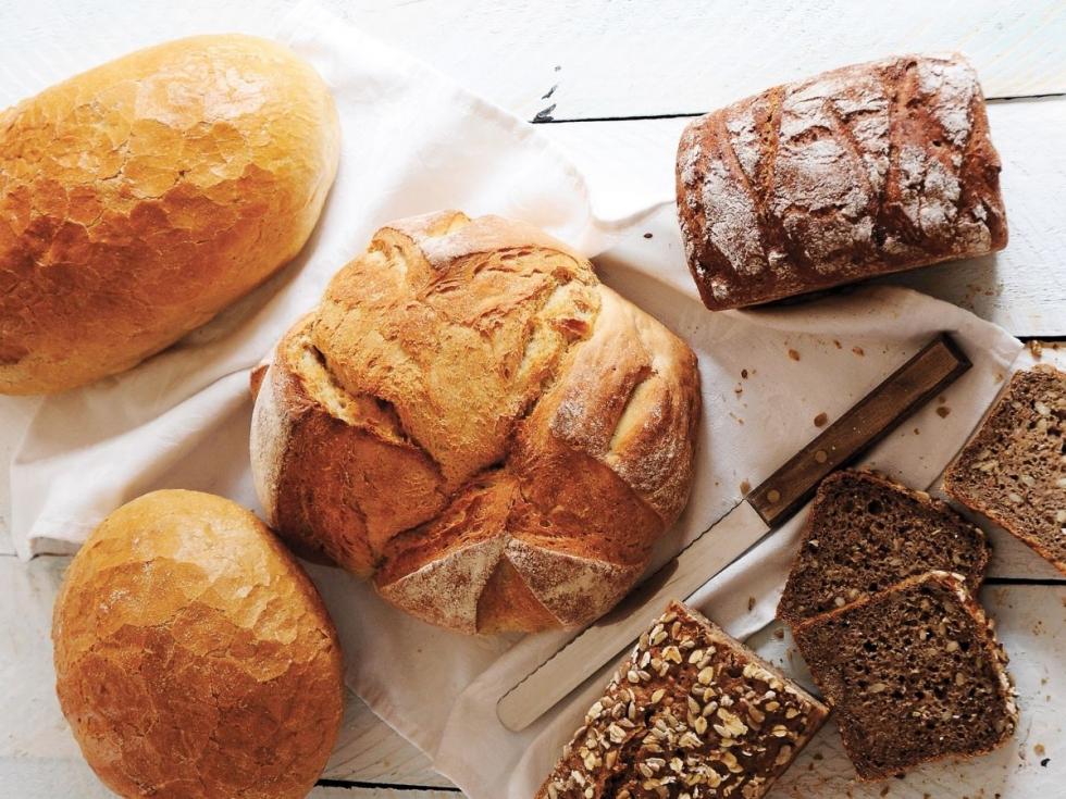 36 kilogramw chleba zjada rocznie statystyczny Polak: jak wybra ten najzdrowszy? 16 padziernika - wiatowy Dzie Chleba